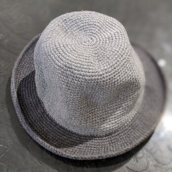 カシミヤ100%❢手編み帽子の画像
