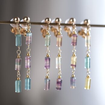 Fluorite earring：マルチカラーフローライト３連　ピアス　イヤリングの画像