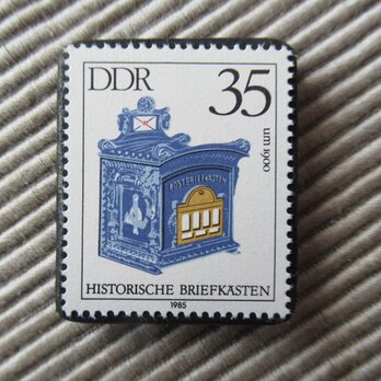 ドイツ　切手ブローチ9513の画像