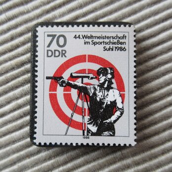 ドイツ　切手ブローチ9517の画像