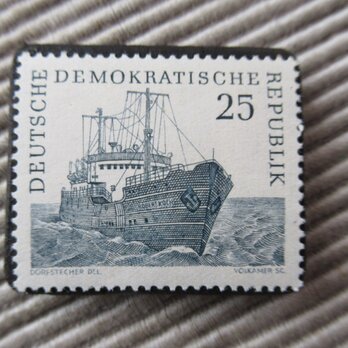 ドイツ　切手ブローチ9520の画像