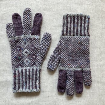 ◆◇北欧模様の編み込み手袋◇◆（アンティークプラム×ライトグレー）の画像