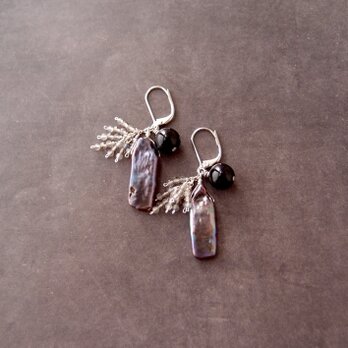 Black Pearl × Labradorite Earrings／ブラックパール × ラブラドライト フレンチピアスの画像