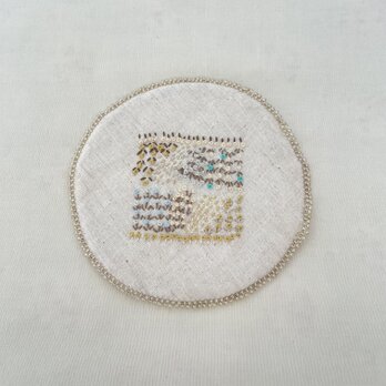 コースター　刺繍の画像