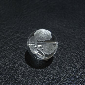 [beads218] 手彫りビーズ・水晶（バラ）12mm 1個の画像