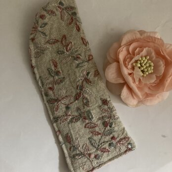 ハンドメイドリネン赤花とリーフ刺繍メガネケース金沢エンブロイダリースリムタイプの画像