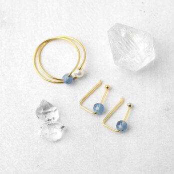 アクアマリンのイヤリングと指輪のセット サージカルステンレス 貝パール 誕生日プレゼントの画像