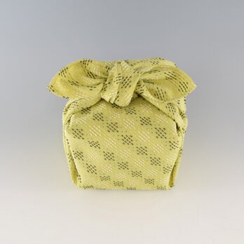 風呂敷　日本のかたち　立涌菱刺子　先染ふろしき　黄緑　 弁当箱包み　綿100％　60cm幅の画像