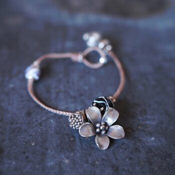 -Old venice beads・Flower- code braceletの画像