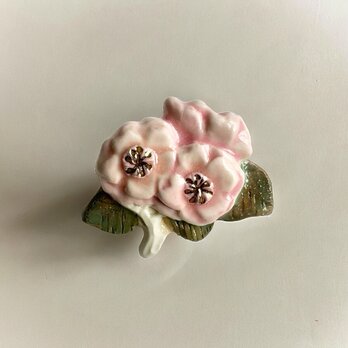 陶ブローチ 八重桜の画像