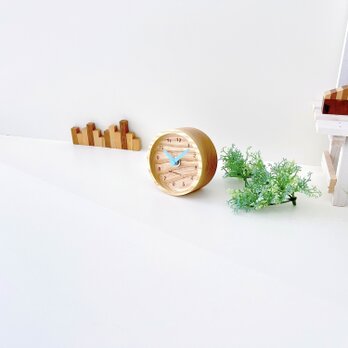 KATOMOKU mini clock 2 ライトブルー km-125LB 置き時計 木の時計の画像