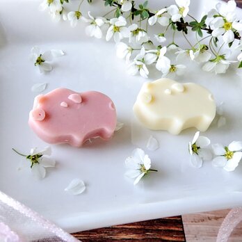 ぶたのチョコレート型　シリコンモールド　お菓子　手作り　プレゼントの画像