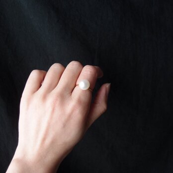Baroque Pearl Ring【GP】バロックパール 指輪（11号フリー／Button）Whiteの画像
