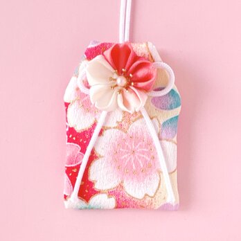 （桜に思いを馳せて）元巫女が作る花のお守り袋の画像