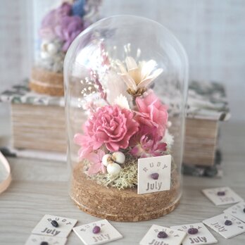 誕生石が選べる  誕生月の天然石 flower dome　-rasberry pink-の画像