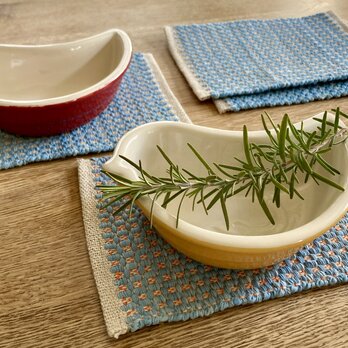 手織りポットマット(生成り) 藍染め グラタン皿・土鍋にもの画像