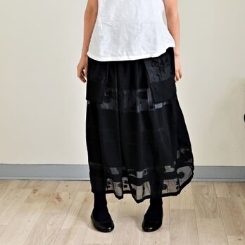 オーガンジー３D花模様織りのギャザースカートの画像