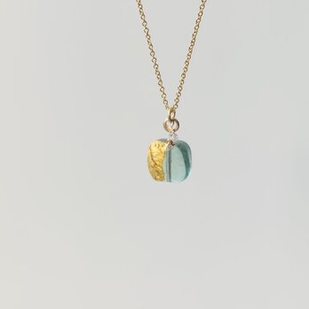 グリーンフローライト × 金沢純金箔　ネックレスの画像