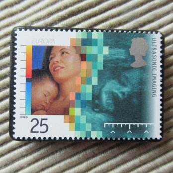 イギリス　切手ブローチ 9604の画像