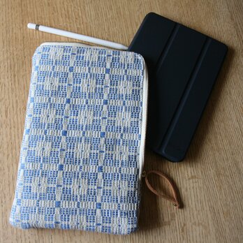 【mini】北欧手織りタブレットポーチ（ライトブルー）の画像