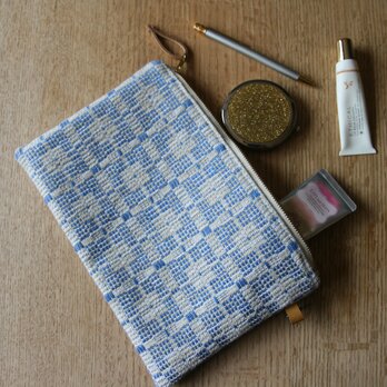北欧手織りポーチ（ライトブルー１）Lの画像