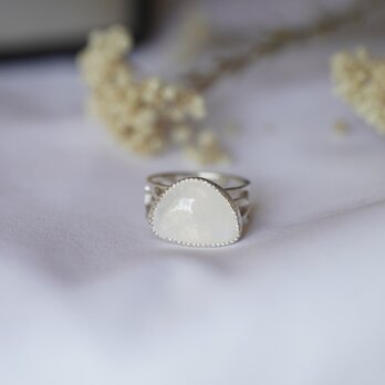 SV925 Oval White moon stone Arabesque Ring(RAR13_MS)の画像