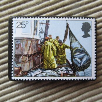 イギリス　切手ブローチ 9611の画像