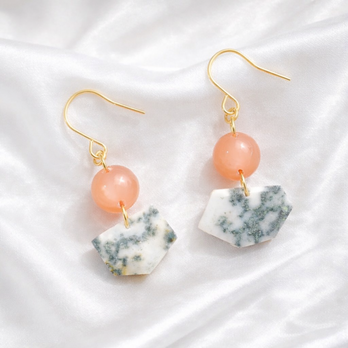 【イヤリング交換可能　ピアス】　ムーンストーン　モスクォーツ