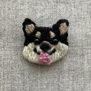 黒柴犬（お顔）＊ブローチの画像