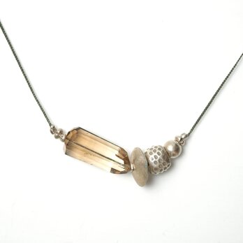 -Wisky quartz- short necklaceの画像