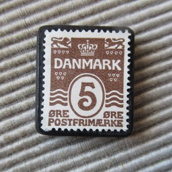 デンマーク　切手ブローチ9649の画像