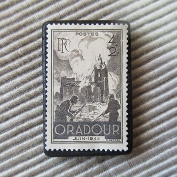 フランス　切手ブローチ 9688の画像