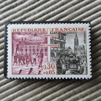 フランス　切手ブローチ 9695の画像