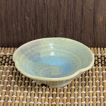 陶器 豆皿単品 花弁型　薄トルコ風【240511】の画像