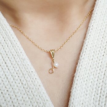 【ネックレス】「小さな音符」八分音符 淡水パール 白 天然石 14kgf ゴールド 金属アレルギー対応 フォーマル