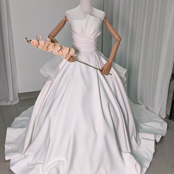 ウェディングドレス ベアトップ ふっくら柔らかなバックリボン ファスナー 結婚式/披露宴の画像