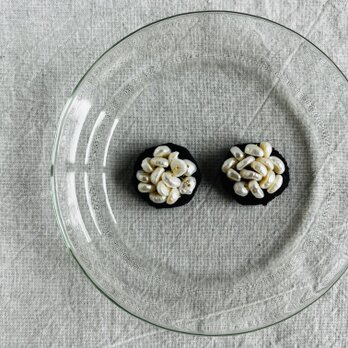 【淡水パール×リネン×まる】ピアス／イヤリングの画像