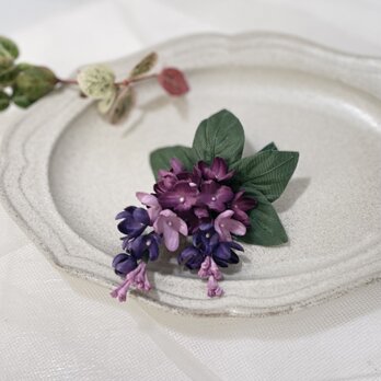 布花　プレゼントに嬉しい、パープルピンクのライラックコサージュの画像