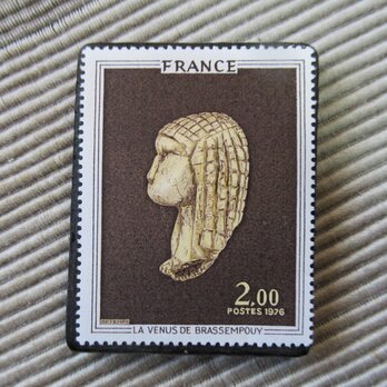 フランス　美術　切手ブローチ9738の画像