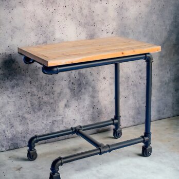 OLD FIR WOOD × BALCK STEEL SIDE TABLE WITH CASTERS 38の画像