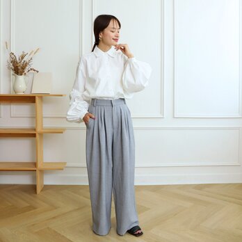 【洗える】プリーツタック ワイドパンツ  後ろウエストゴム 　【3サイズ】  グレー　0635Greyの画像