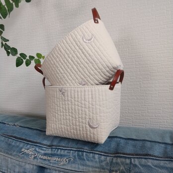 ヌビ 星·月刺繍入り小物入れ