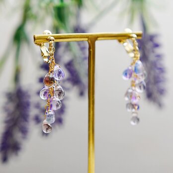 【イヤリング】ゆれる、透明感　藤の花（ガラス）の画像