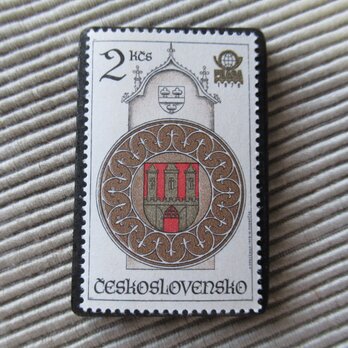 チェコスロバキア　切手ブローチ　9761