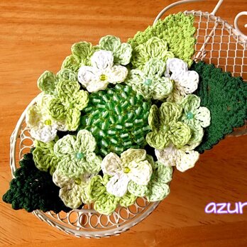 額紫陽花のコサージュ　イエローグリーンの画像