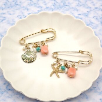 《２種類から選べる》マリンチャームとチェコビーズのブローチ