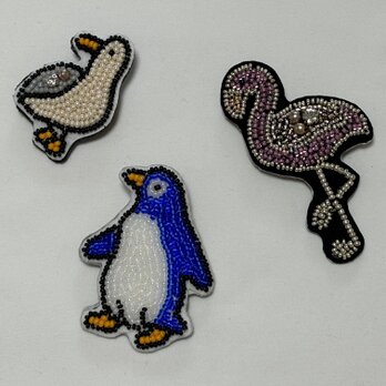 ビーズ刺繍のブローチ☆フラミンゴの画像