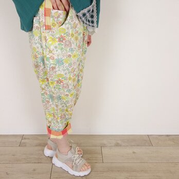 [予約販売] レトロフラワーとブロックチェックボーイフレンドパンツの画像