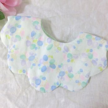 New*ふわふわお花のスタイ*水彩風ちょうちょ*ブルーグリーンの画像