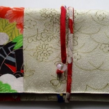 ７７９１　花柄の着物で作った和風財布・ポーチの画像